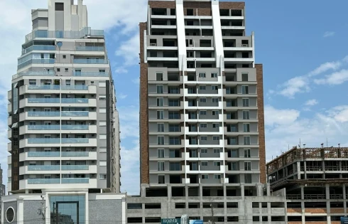 Apartamento com 3 quartos em Pedra Branca, Palhoça